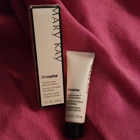 Mary Kay Other - Mary Kay Beige 4 Foundation